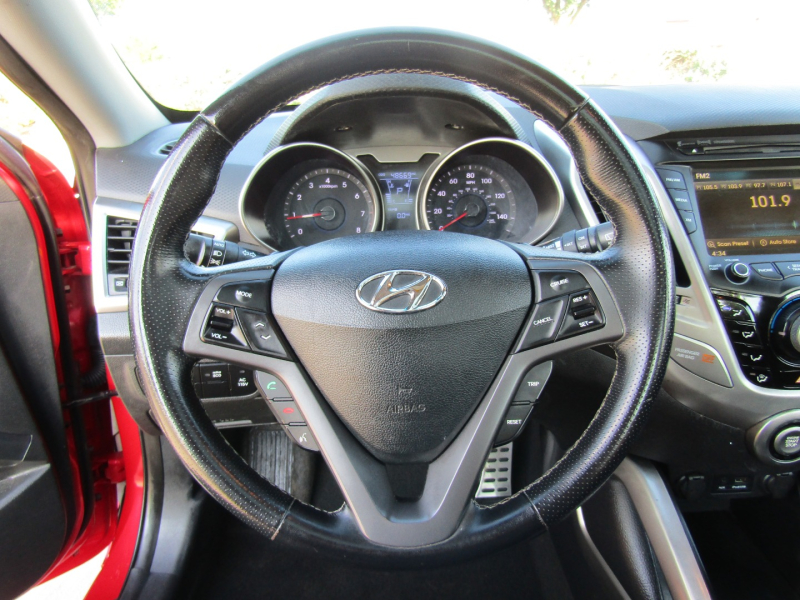 Hyundai Veloster 2013 price $11,750