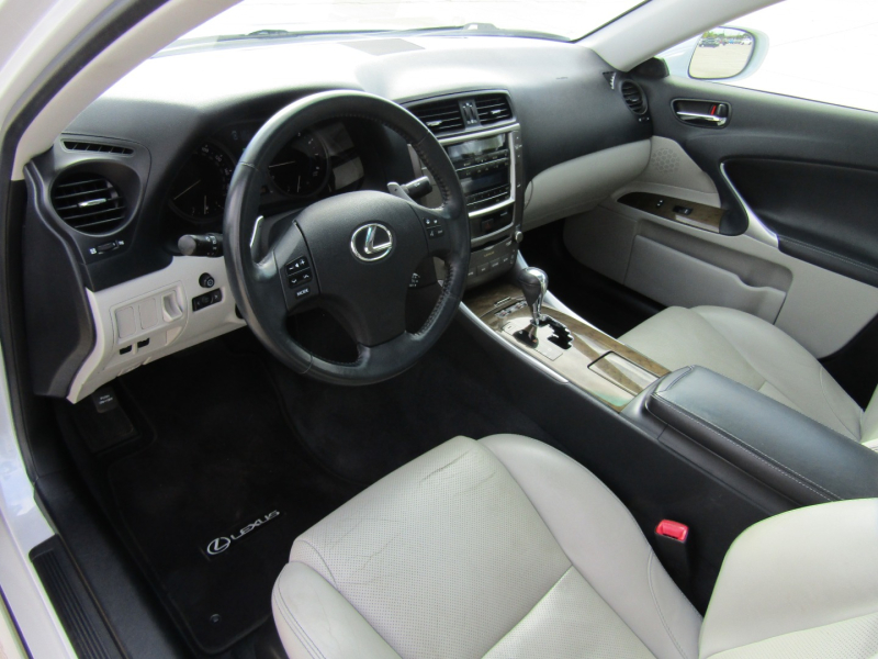Lexus IS 250 2010 price $12,950