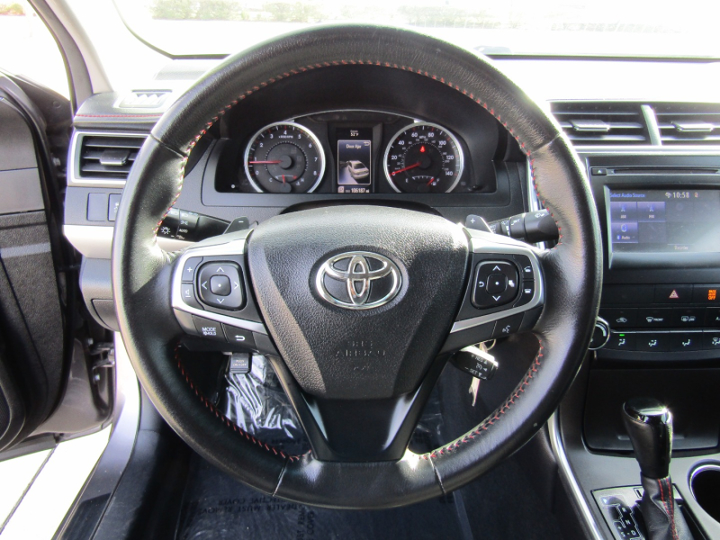 Toyota Camry 2016 price $15,750