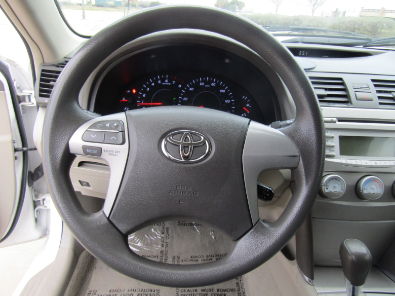 Toyota Camry 2010 price $9,950