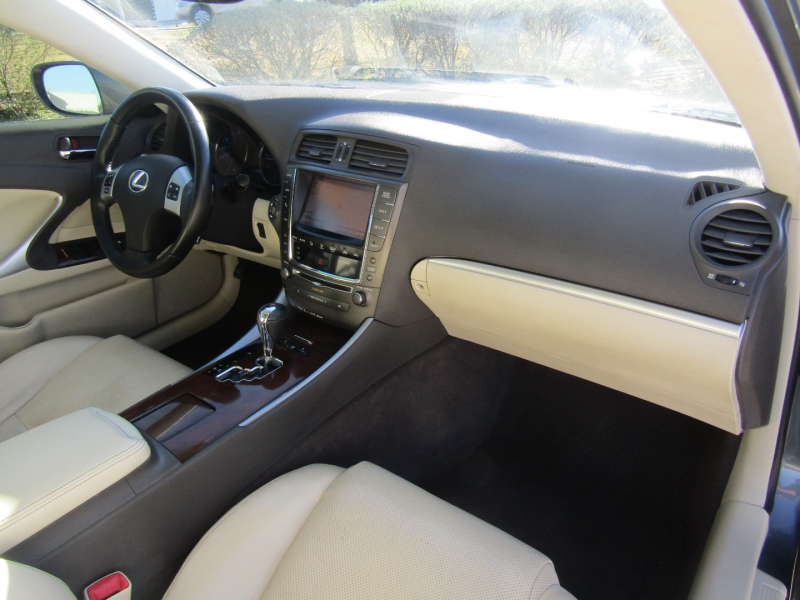 Lexus IS 250 2013 price $11,750
