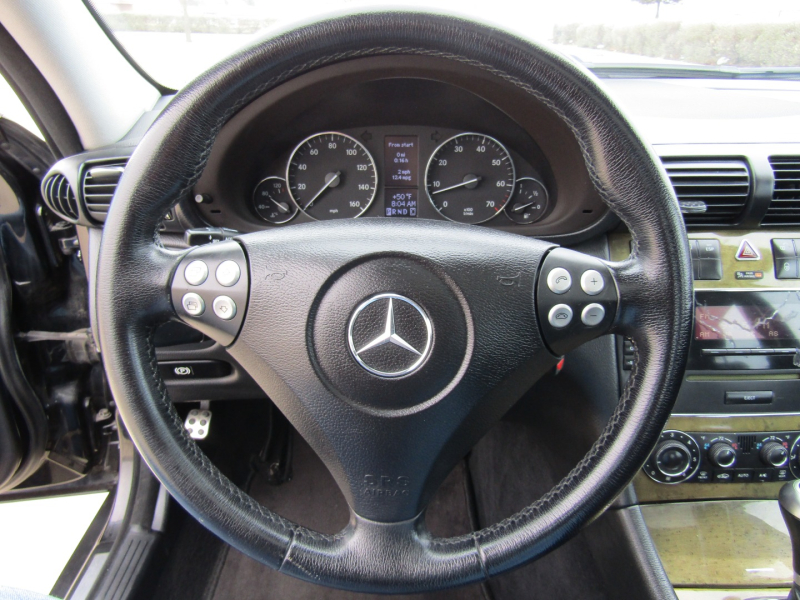 Mercedes-Benz C230 2007 price $7,950