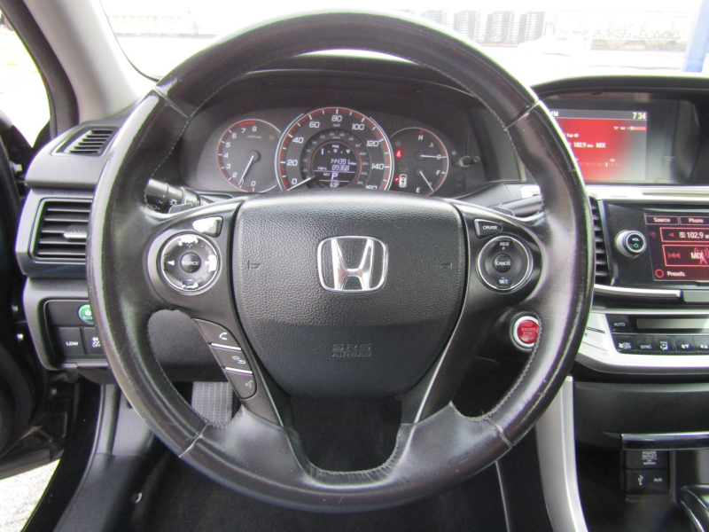 Honda Accord Cpe 2013 price $10,950