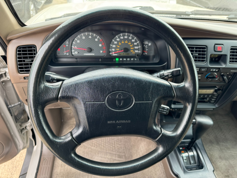 Toyota 4Runner 2000 price $7,950