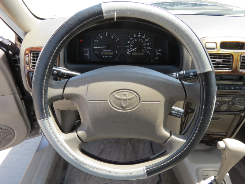 Toyota Corolla 2001 price $5,450
