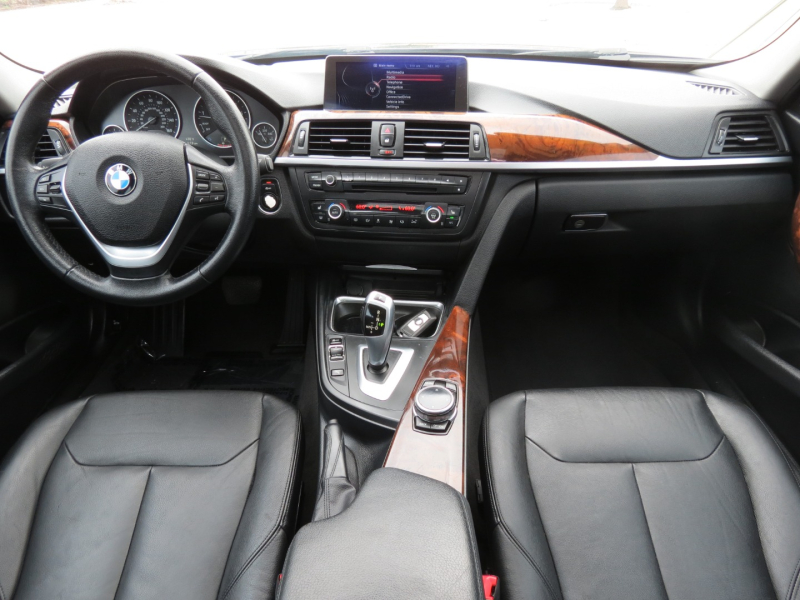 BMW 3-Series 2014 price $10,450