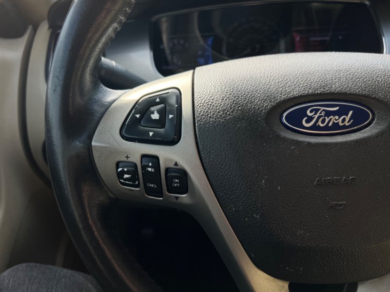 Ford Taurus 2013 price $7,995