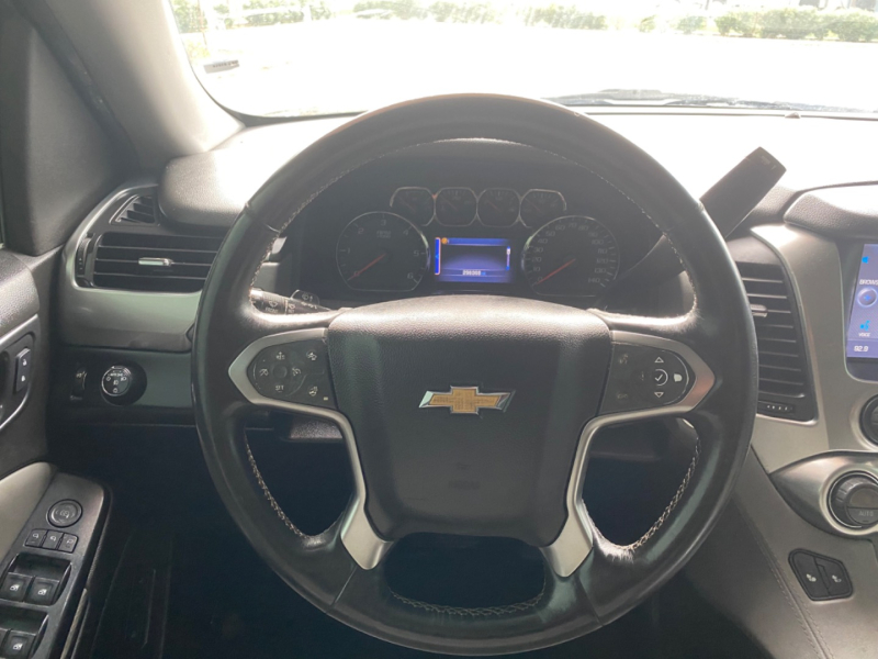 Chevrolet Suburban 2015 price $15,995