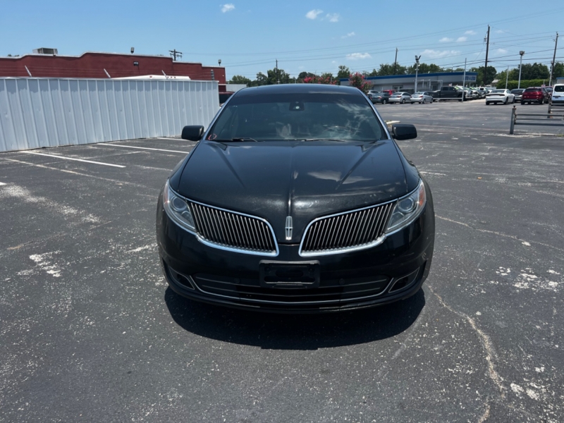 Lincoln MKS 2015 price $8,995