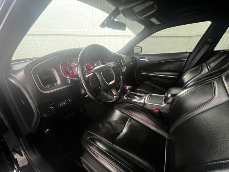 Dodge Charger 2019 price $14,995