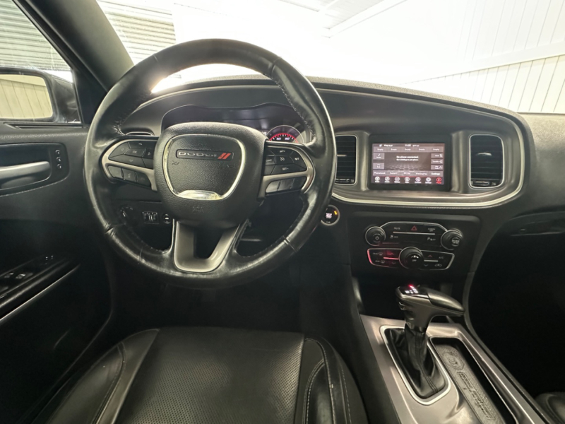 Dodge Charger 2019 price $15,995