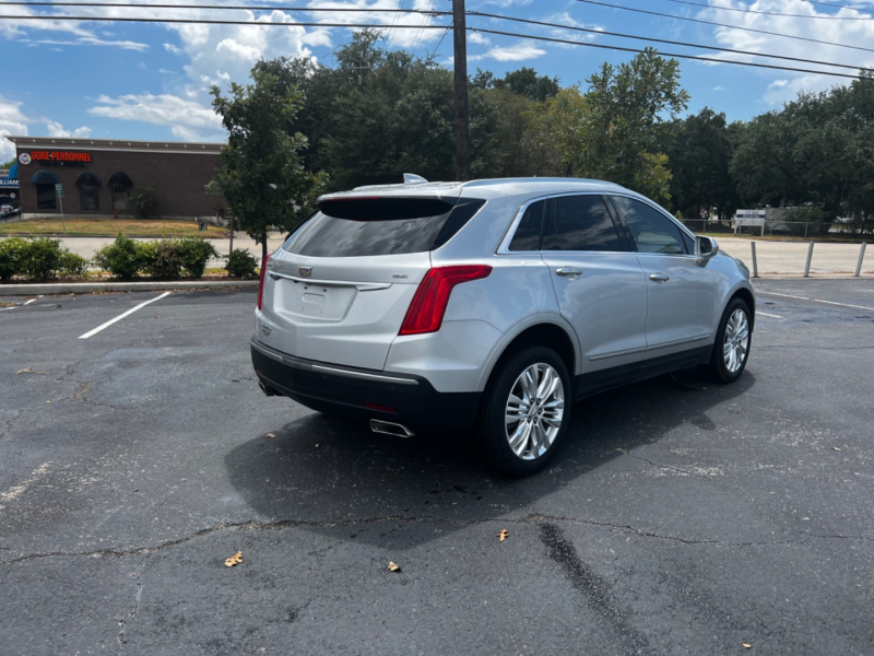 Cadillac XT5 2018 price $21,995