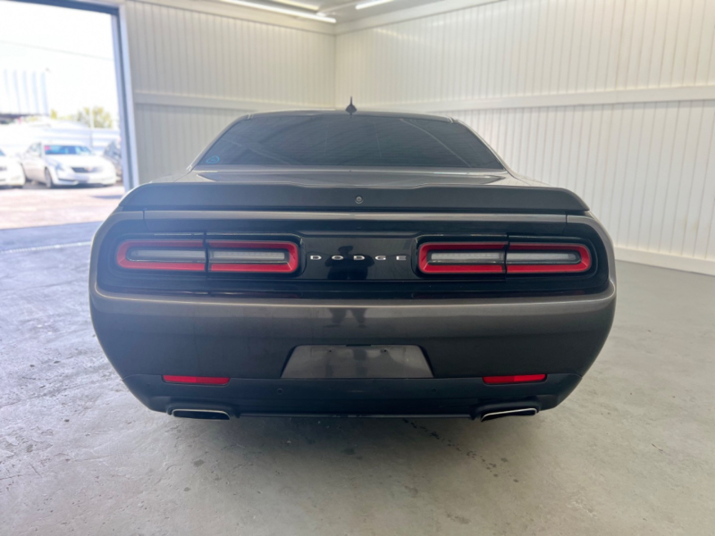 Dodge Challenger 2018 price $13,995