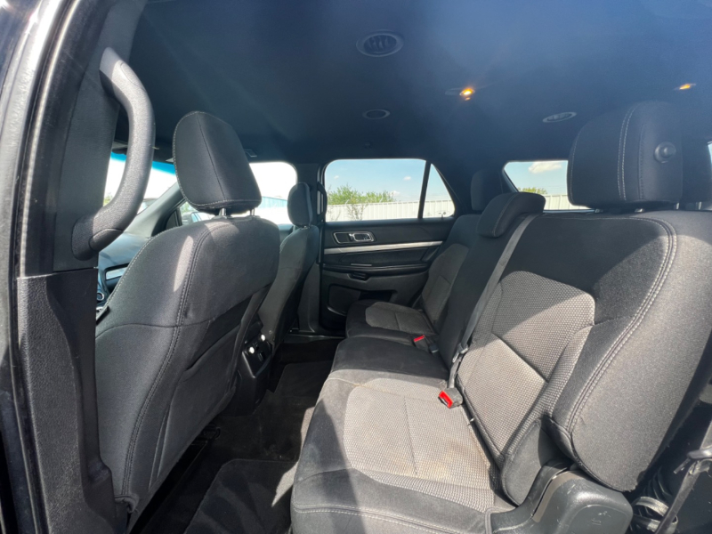 Ford Explorer 2018 price $15,995