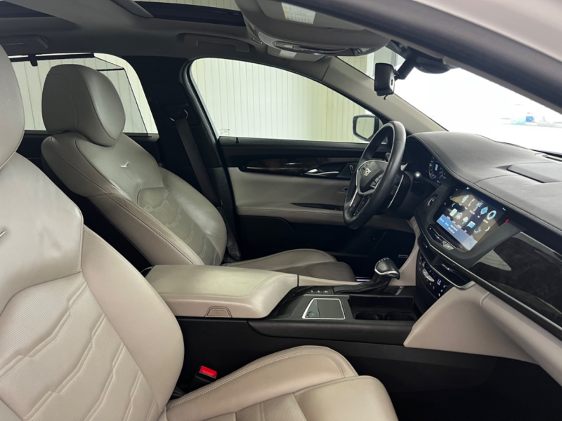 Cadillac CT6 Sedan 2016 price $24,995