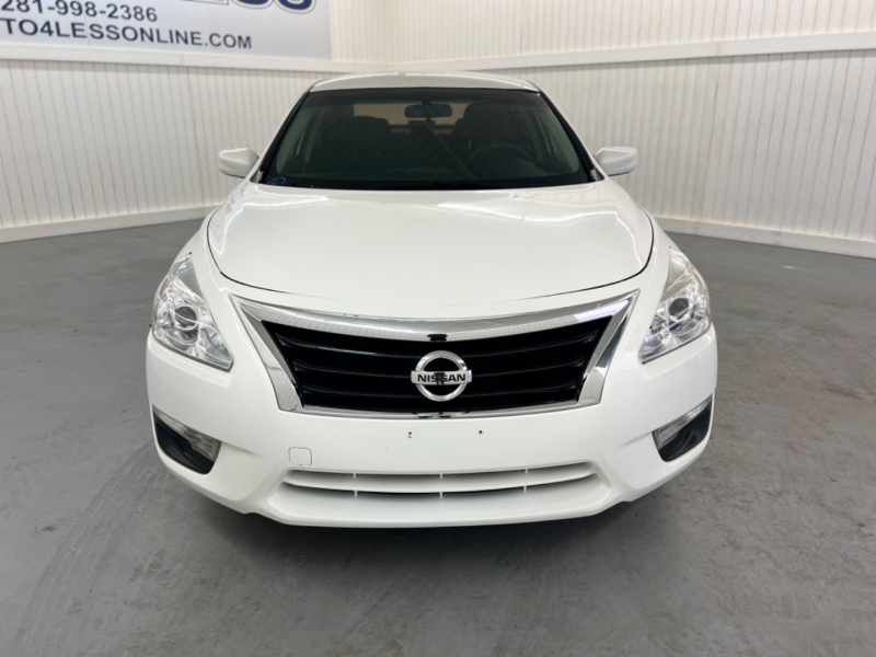 Nissan Altima 2014 price $5,995