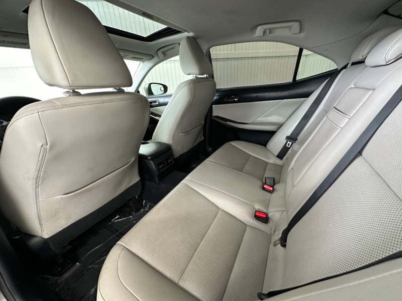Lexus IS 250 2014 price $14,995