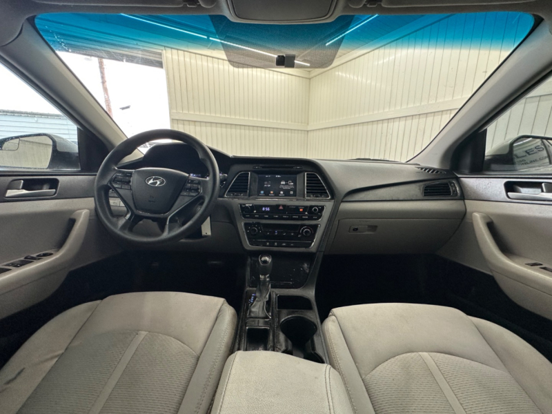 Hyundai Sonata 2016 price $7,995