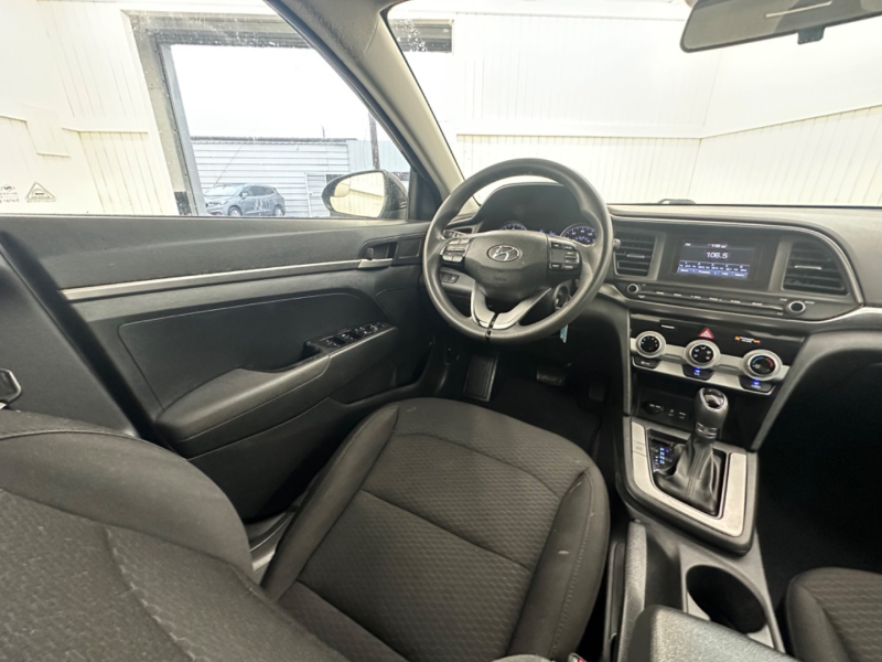 Hyundai Elantra 2019 price $9,995