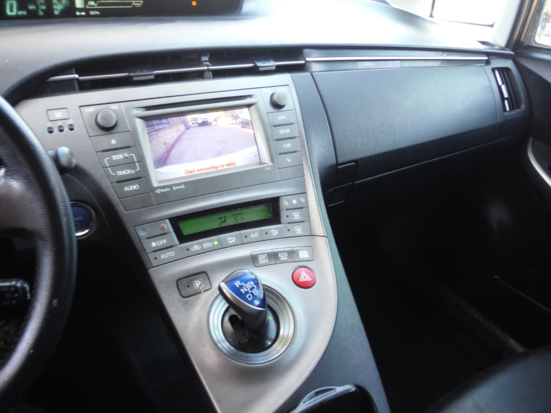 Toyota Prius 2013 price $8,200