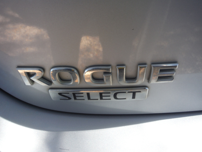 Nissan Rogue 2015 price $5,700