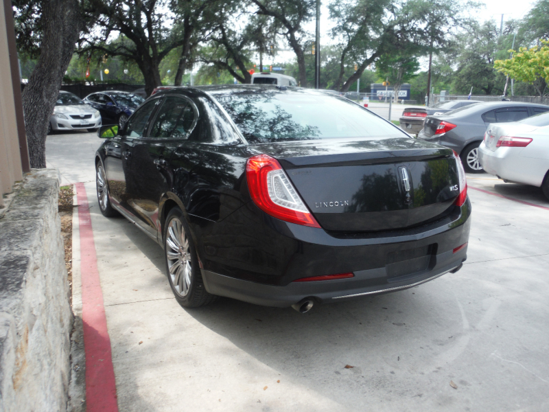 Lincoln MKS 2014 price $7,900