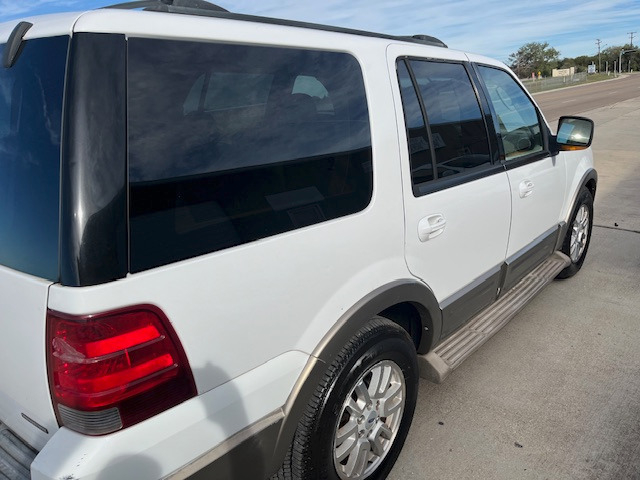 Ford Expedition 2004 price $3,950
