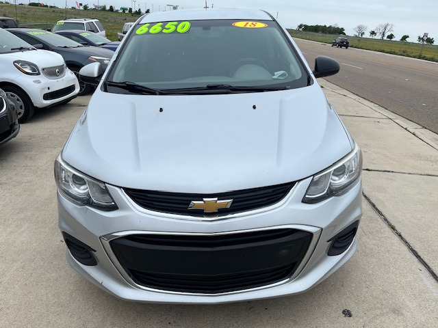 Chevrolet Sonic 2018 price $6,650