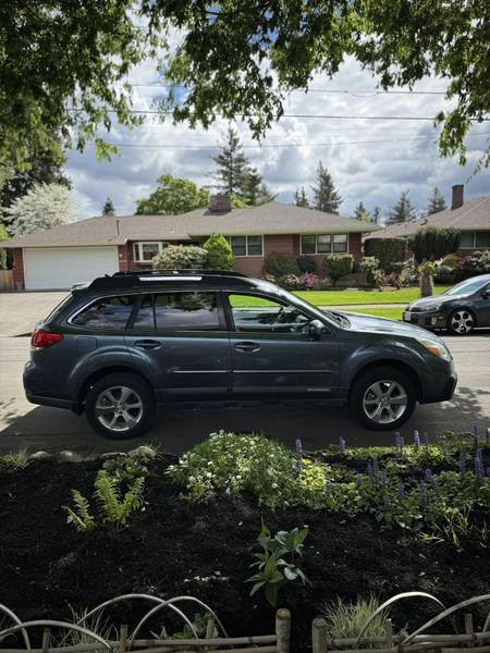 SUBARU OUTBACK 2013 price Call for Pricing.