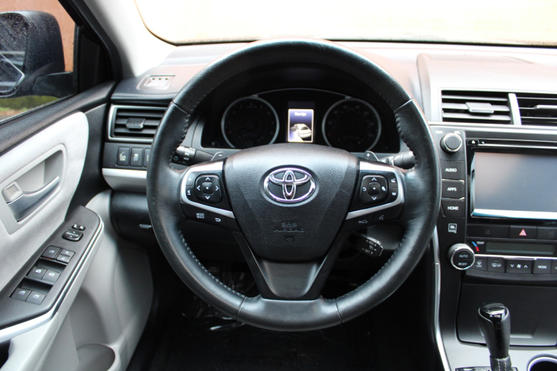 Toyota Camry 2015 price $15,491