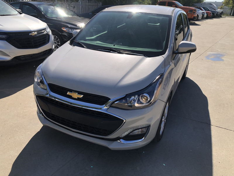Chevrolet Spark 2020 price $15,900