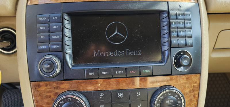 Mercedes-Benz R-Class 2008 price $6,999