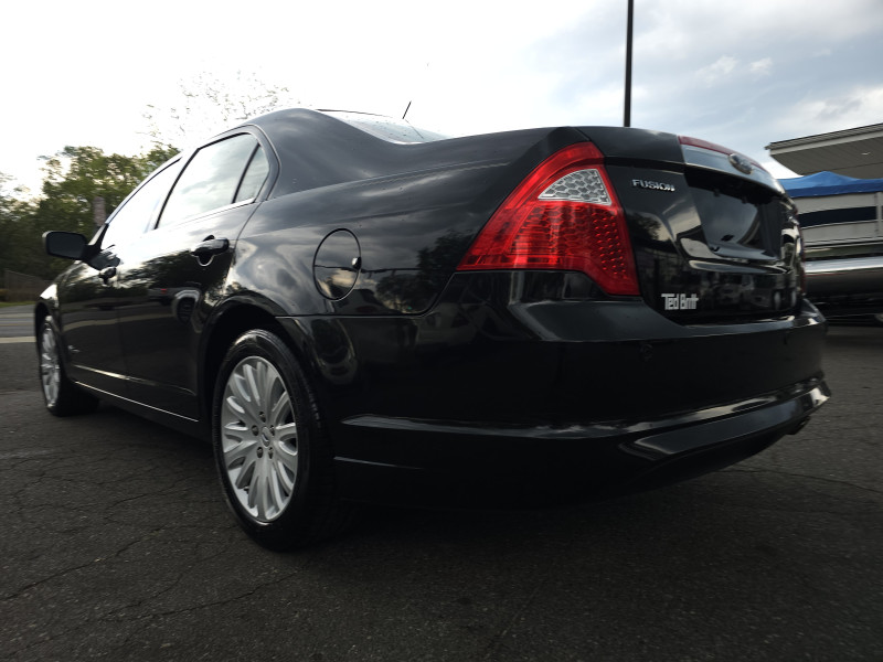 Ford Fusion 2010 price $6,999
