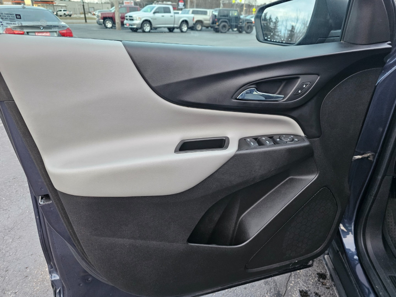 Chevrolet Equinox 2018 price $13,990