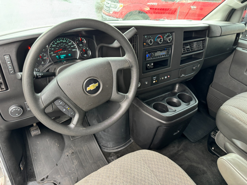 Chevrolet Express Passenger 2018 price $24,990