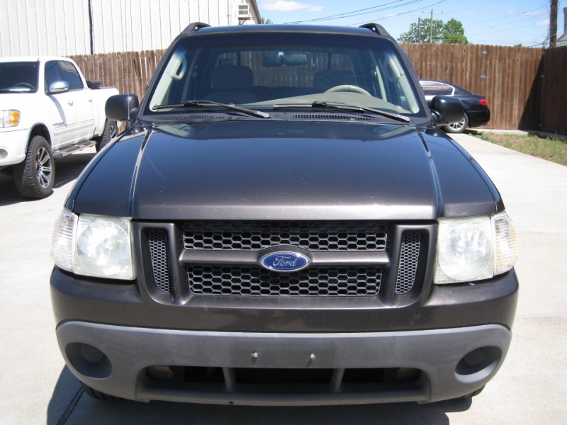 Ford Explorer Sport Trac 2005 price $5,995 Cash