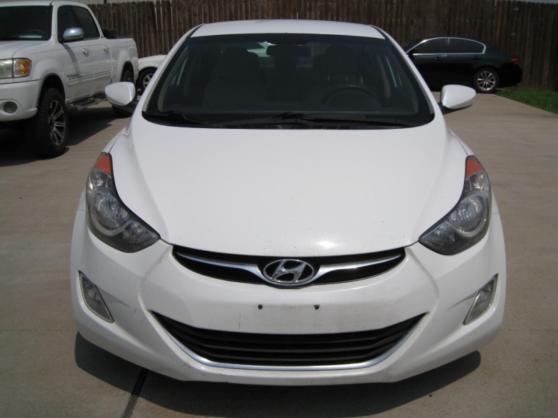 Hyundai Elantra 2013 price $7,295 Cash