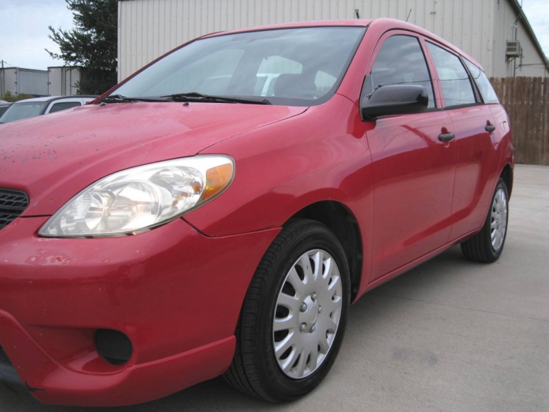 Toyota Matrix 2005 price $4,695 Cash