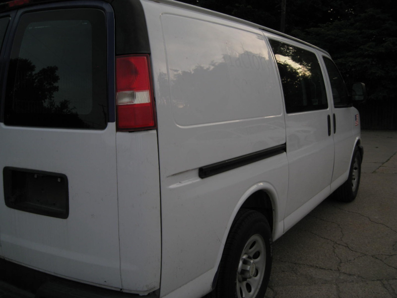 Chevrolet Express Cargo Van 2014 price $10,995 Cash