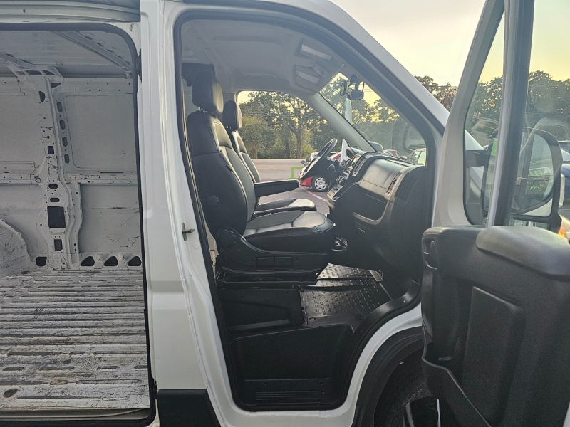 RAM ProMaster Cargo Van 2017 price $15,499