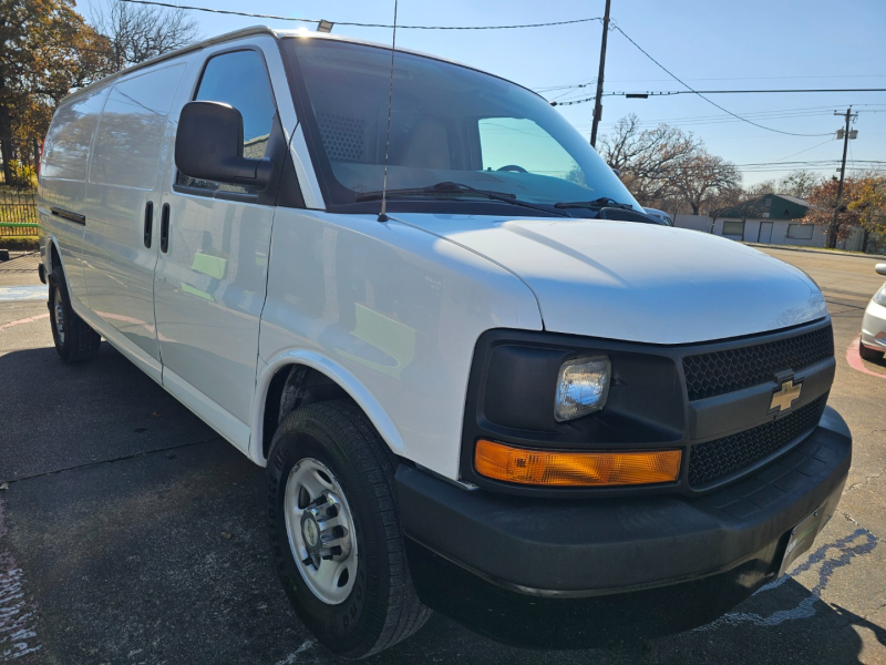 Chevrolet Express Cargo Van 2015 price $15,499