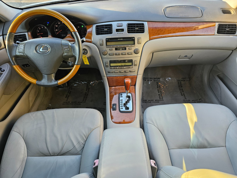 Lexus ES 330 2005 price $9,899
