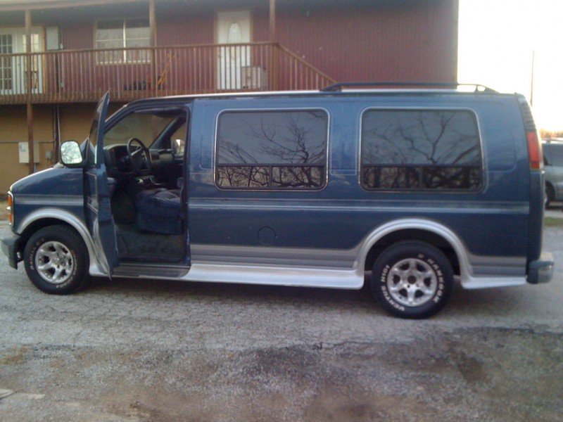 Chevrolet Sportvan/Van 1997 price $2,900