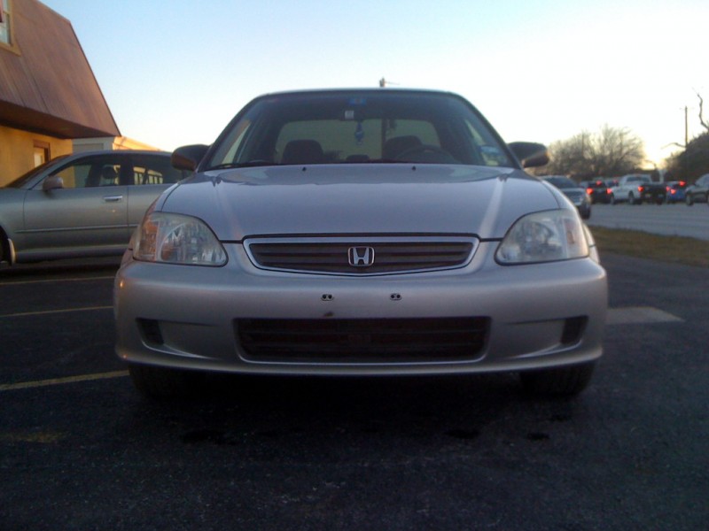 Honda Civic 1999 price $2,700