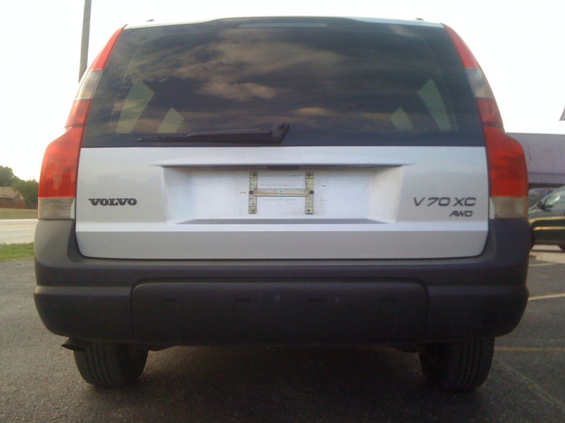 Volvo V70 2002 price $4,500
