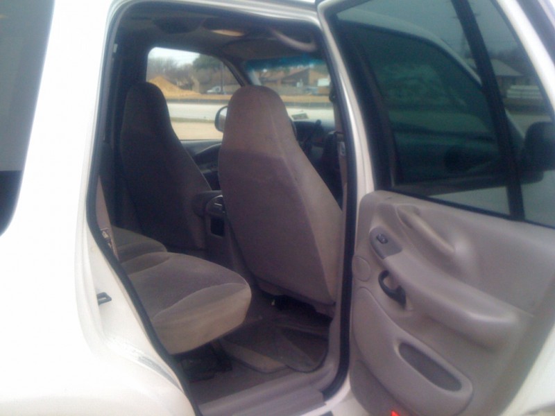 Ford Expedition 1999 price $2,500