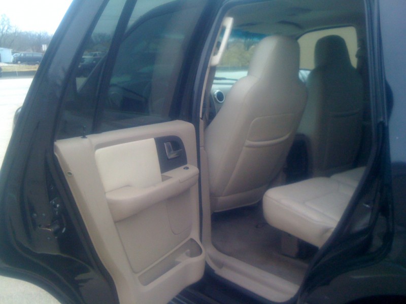 Ford Expedition 2003 price $4,900
