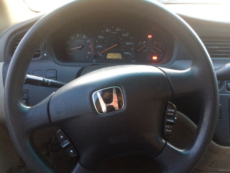 Honda Odyssey 2003 price $2,900