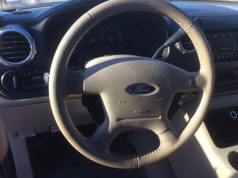 Ford Expedition 2004 price $4,100