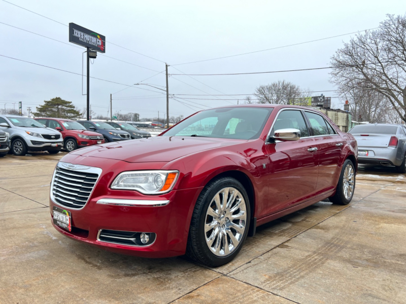 Chrysler 300 2013 price $13,995